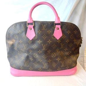 Authentic 1998 Pink VINTAGE Louis Vuitton Alma bag💗💜💗💜